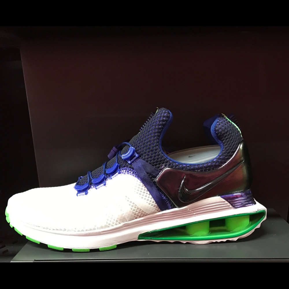 Nike Shox Gravity